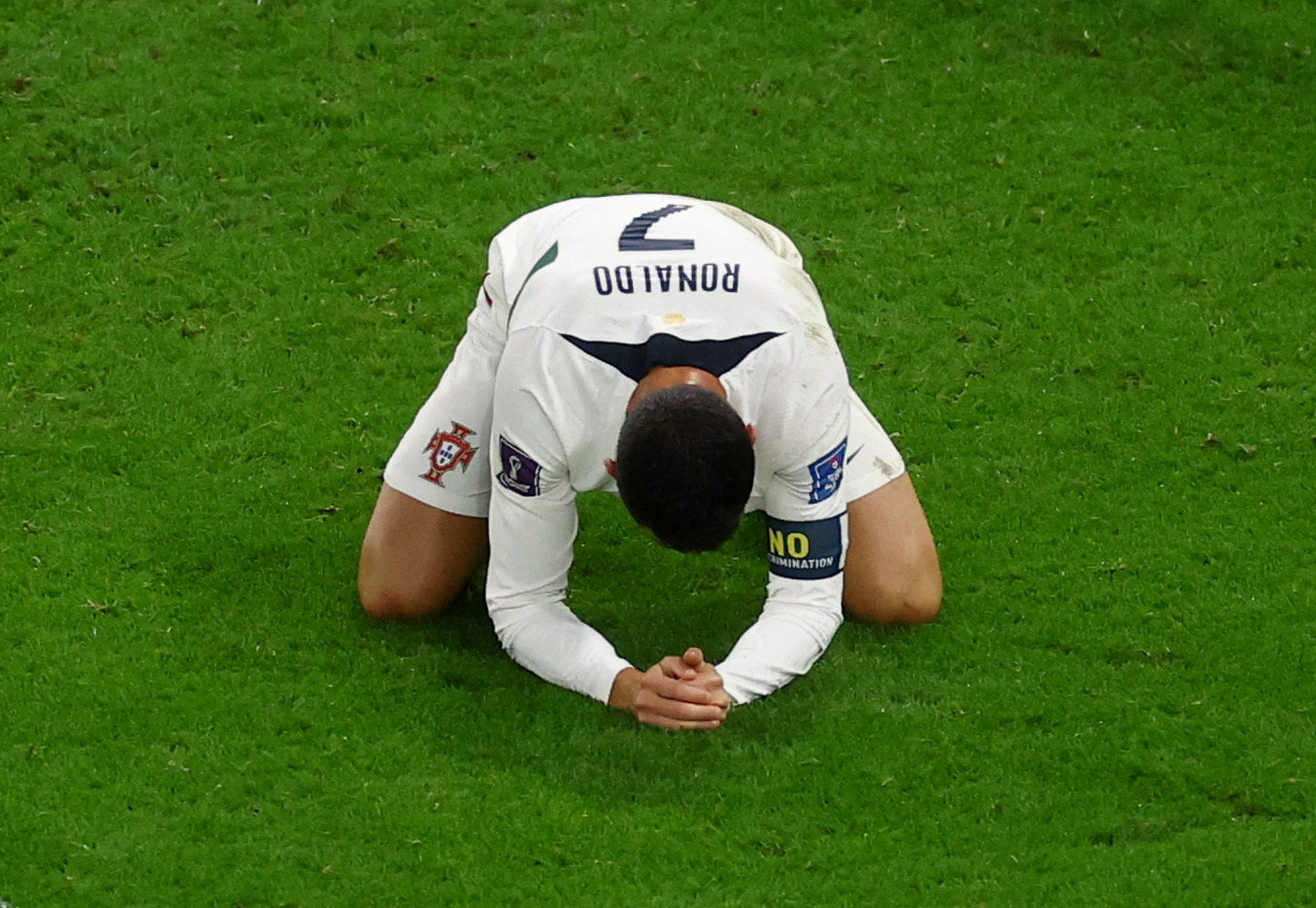 Ronaldo hüngür hüngür ağladı