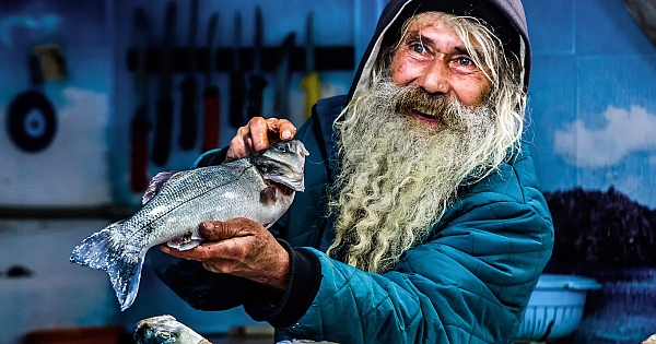 Balıklar oltaya değil, objektiflere takıldı