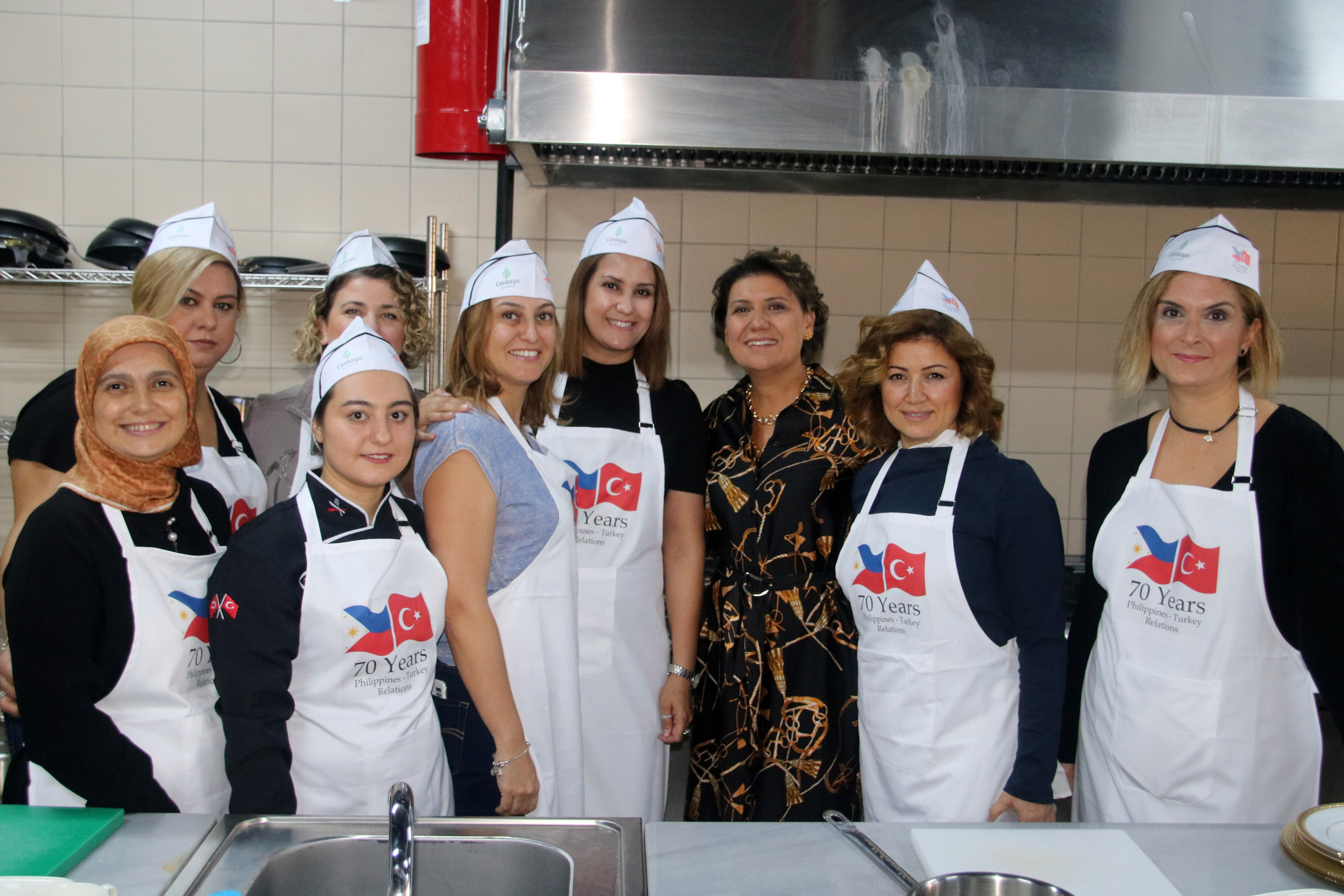 Ankara Çankaya'da Filipin yemekleri şöleni