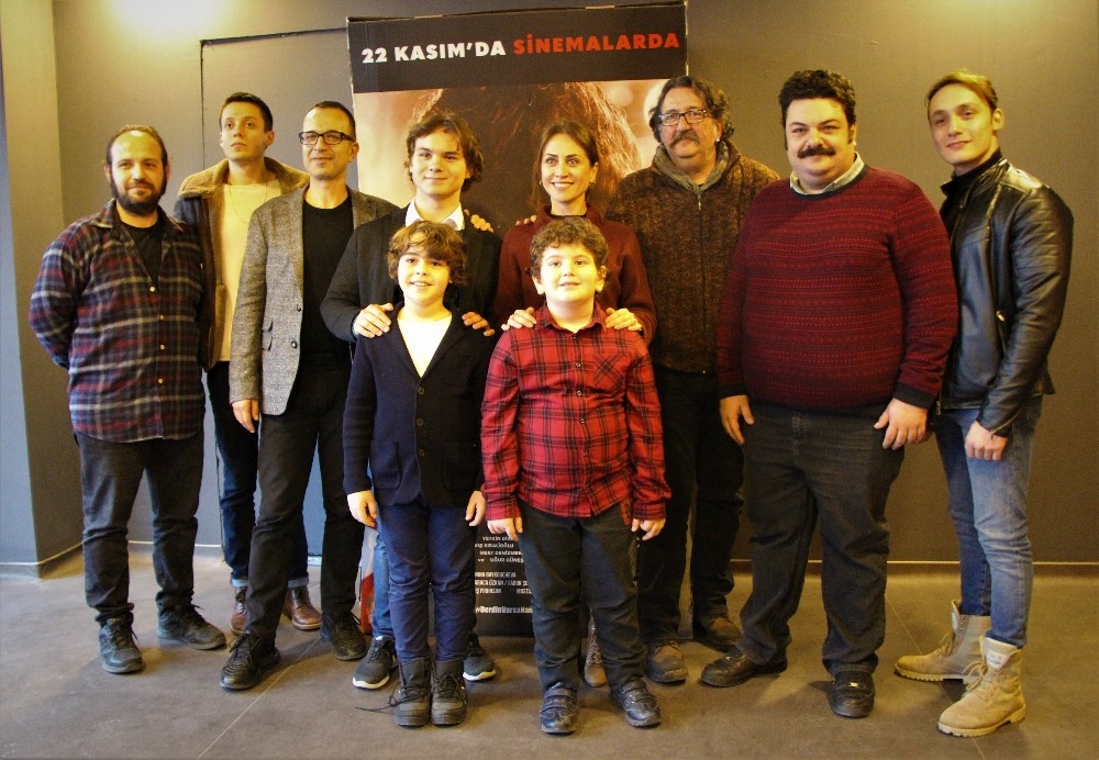 "Naim Süleymanoğlu" filmi oyuncuları Eskişehir'de sinemaseverlerle buluştu