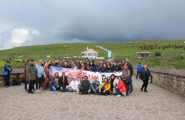 Diyarbakır'a yerli ve yabancı turistlerin yoğun ilgisi ön yargıları yıktı