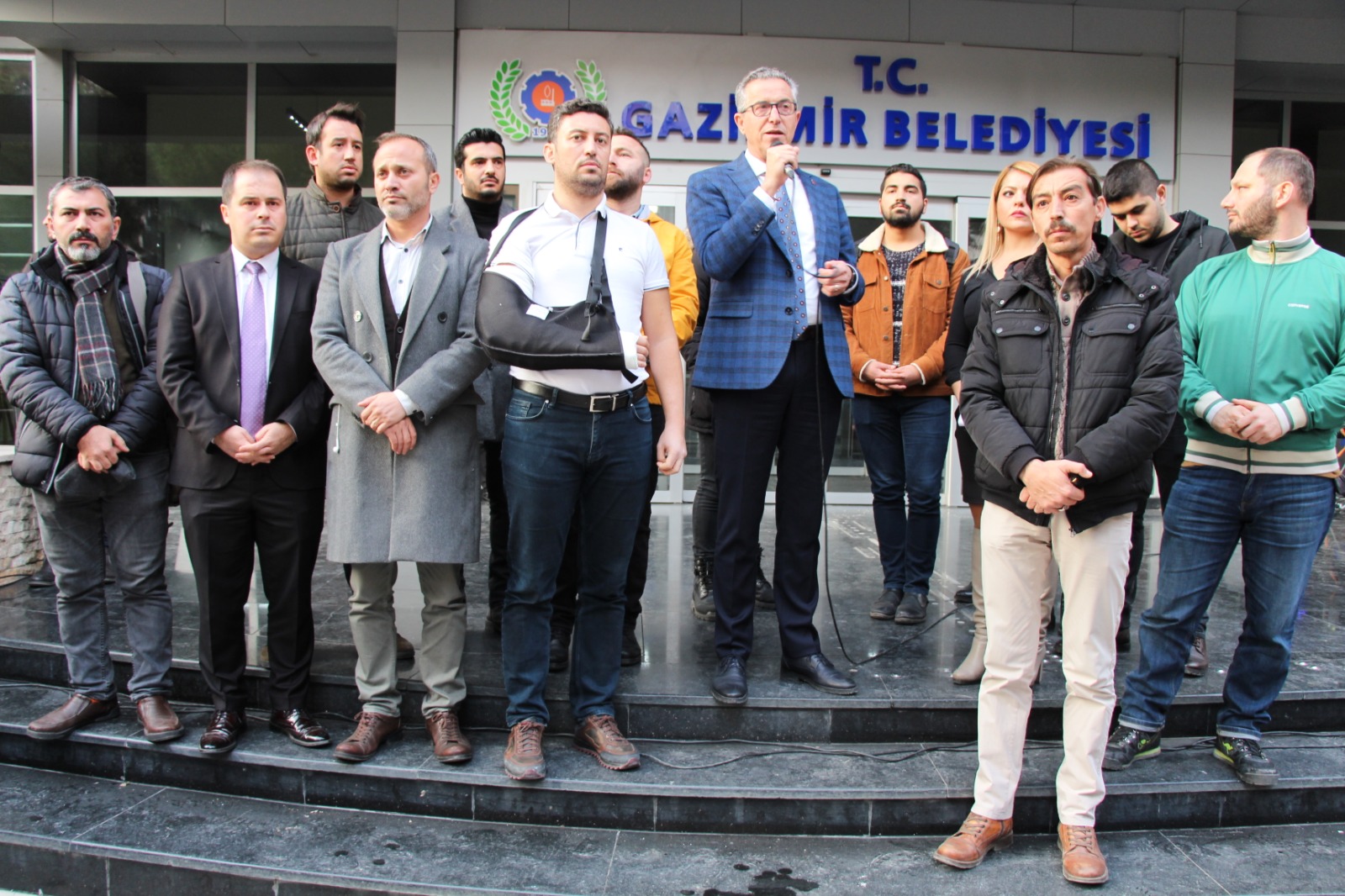 'Genç Gazeteciler'den Emre Döker'e destek