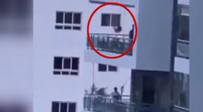 Çocuğu için 8'inci kattaki balkona salıncak kuran babaya tepki yağdı