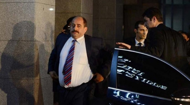 FETÖ firarisi eski savcıya dayak