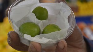 3 erik 40, kilosu 800 liraya satılıyor