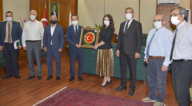 Adana'da "İlk baretim, ilk yeleğim" projesi 