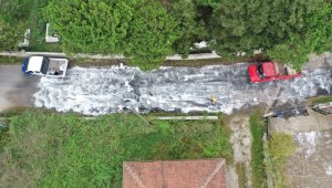 Altınordu'da sokak ve caddeler temizlenip dezenfekte ediliyor