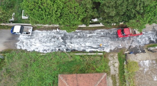 Altınordu'da sokak ve caddeler temizlenip dezenfekte ediliyor