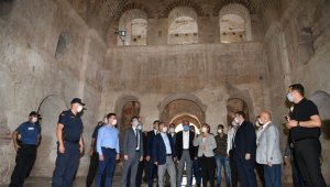 Antalya'da hedef turizmi 12 aya yaymak