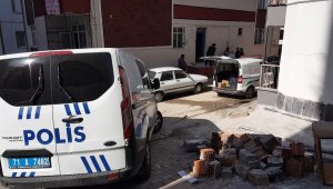 Apartman girişindeki doğalgaz vanası kırıldı: 1 zehirlenme