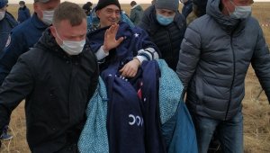 Astronotlar 196 gün sonra dünyaya geri döndü