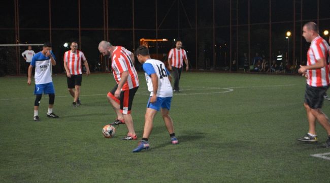 Ayvalık Belediyesi'nden Cumhuriyet Bayramı için futbol turnuvası