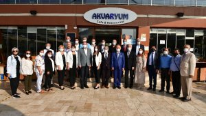 Başkan Utku Gümrükçü muhtarlarla buluştu