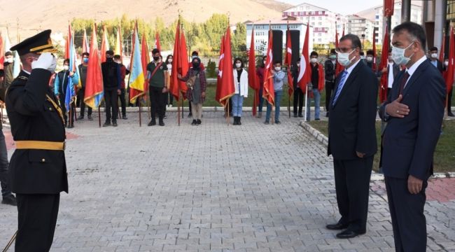 Bitlis'te Cumhuriyet Bayramı coşkusu
