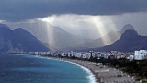 Bu manzarayı görenler cep telefonlarına sarıldı