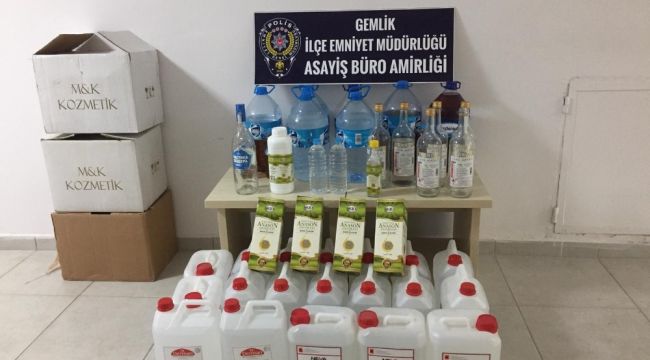 Bursa'da 160 litre kaçak içki ele geçirildi