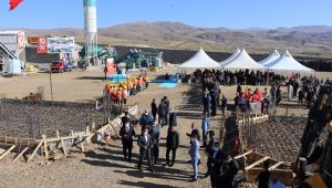 Çat'ta görkemli açılış