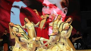 Gaziemir'de 97. yıl coşkusu