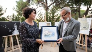 "Hey İzmirli" karikatür sergisi açıldı