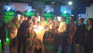 İzinsiz dans gecesinde 4 kişi koronaya yakalandı