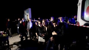 İzmir depreminde arama kurtarma çalışmaları devam ediyor