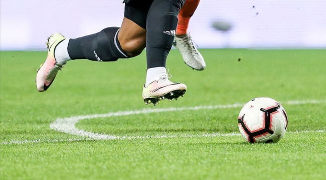 İzmir'de oynanacak futbol müsabakaları ertelendi