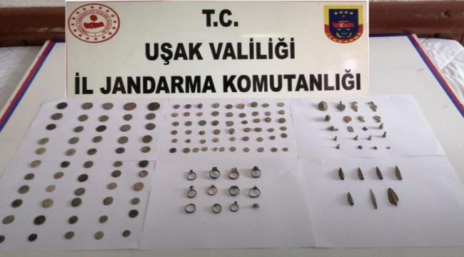 151 parça tarihi eser satılmadan ele geçirildi
