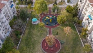 2000 Evler Mahallesi merkez park yenilendi