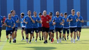 Adana Demirspor'da tüm takım korona