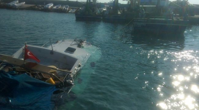 Adana'da batan teknedeki 6 kişiyi balıkçılar kurtardı