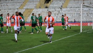 Adanaspor üst turda