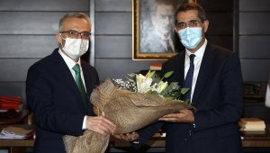 Ağbal, Strateji ve Bütçe Başkanlığı görevini devretti