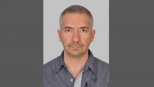 Ailesine şiddet uygulayan babasını öldürdü