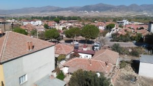 Alaşehir'deki bir mahalledeki tüm iş yerleri kapatıldı