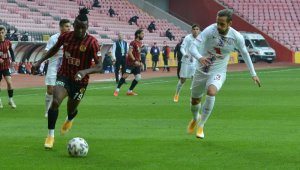 Altınordu 'Es'iyor! Liderliği perçinledi