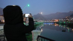 Amasya'da dolunay güzelliği