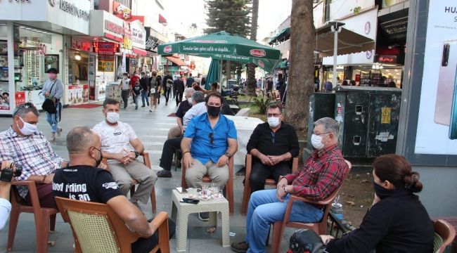 Antalya'da sigara yasağını delenler kamerada