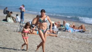 Antalya'da yaz manzarası