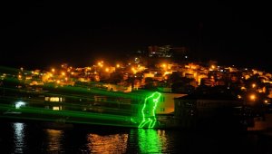 Atatürk'ün Silueti Ayvalık'ta