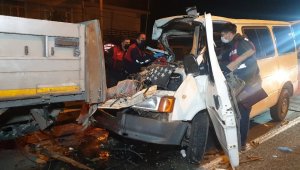 Aydın'da feci kaza: 1 ölü, 1 yaralı