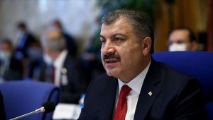 Bakan Koca: Hareketliliği azaltalım, evimizde kalalım