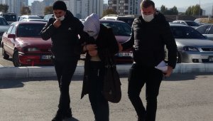 Bebeğini dondurucu soğukta ölüme terk eden anne tutuklandı