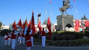 Büyük Önder Atatürk, Niğde'de törenle anıldı