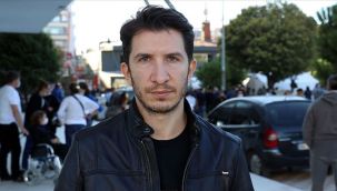 Kendimi dışarı attım, bina yıkıldı