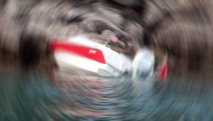 Enez'de tekne battı, kayıp 3 kişi aranıyor