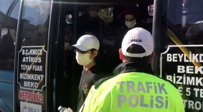 Esenyurt'ta minibüslerde yine aynı manzara