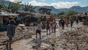 Filipinler'i vuran tayfunda ölü sayısı 42'ye yükseldi