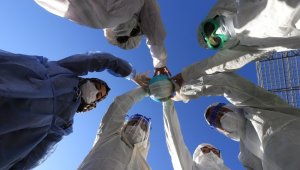 Fotono21, fotoğraflarla korona virüse dikkat çekti