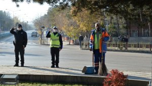Gazi Mustafa Kemal Atatürk ölümünün 82. yıl dönümünde Erzurum'da anıldı