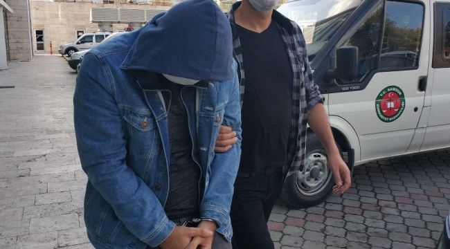 İstanbul merkezli FETÖ operasyonundan mali müfettiş tutuklandı